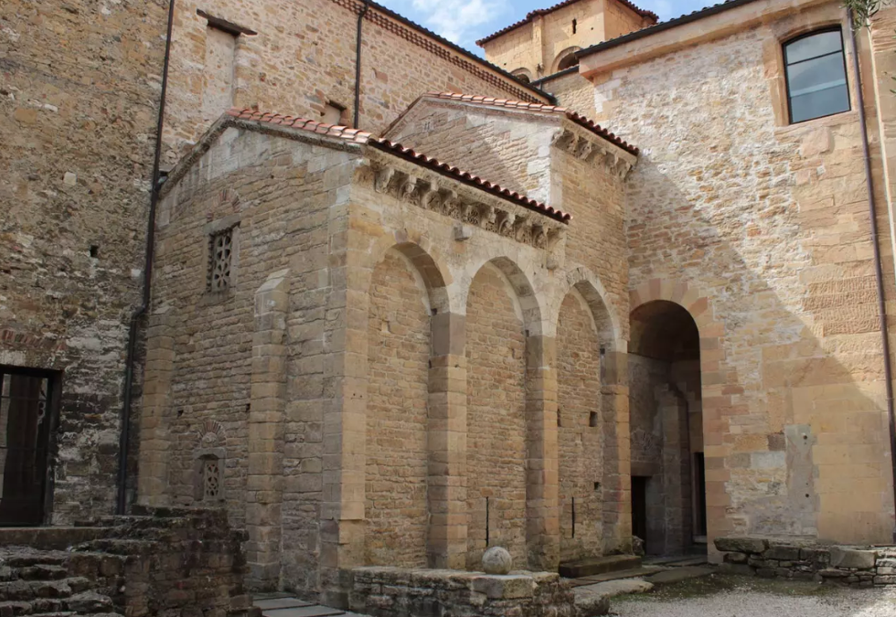 Catedral de Oviedo, un magnífico ejemplo de cómo estas edificaciones revolucionaron la construcción