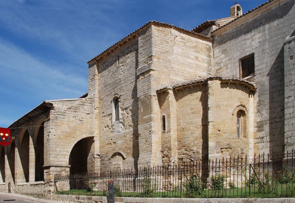 Iglesia de Santa María del Camino en Carrión de los Condes, un ejemplo de monitorización ambiental